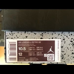 Air Jordan 4 Retro se